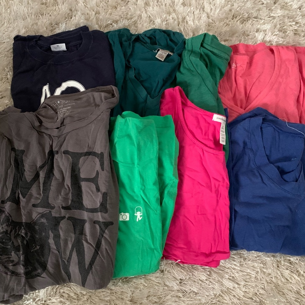 Lot of 8 Size Small/XS T-Shirts